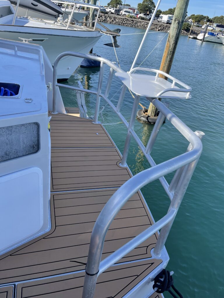 1200 Semi Displacement Launched - Kingfisher Boats