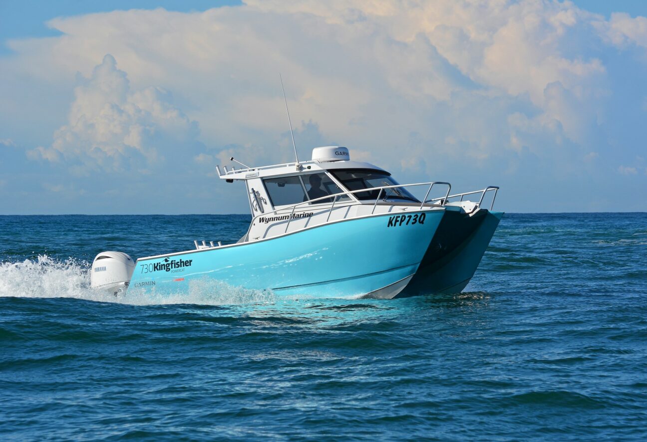 730 Kingfisher Powercat 